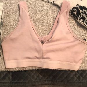 Nike sports bra w decorative back